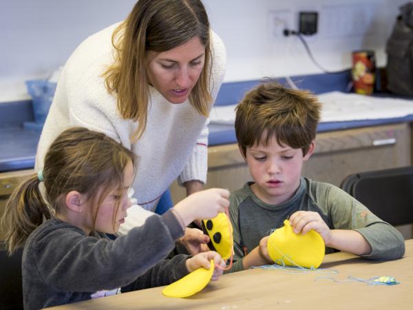 FAMILY PROGRAM: Afternoon Art 